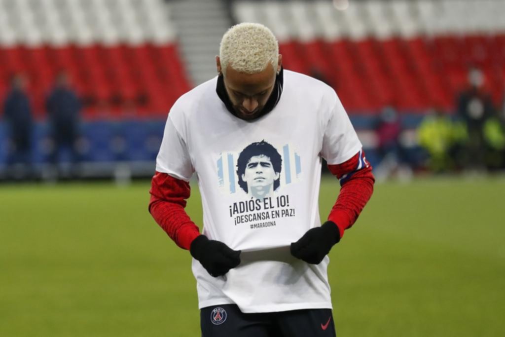 El fútbol europeo le rindió homenaje al mejor jugador de todos los tiempos