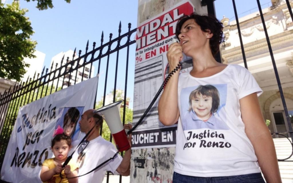 Tras ocho meses, se retoma el juicio por la muerte de Renzo
