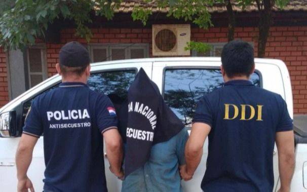 Detienen en Paraguay acusado de triple crimen en Varela