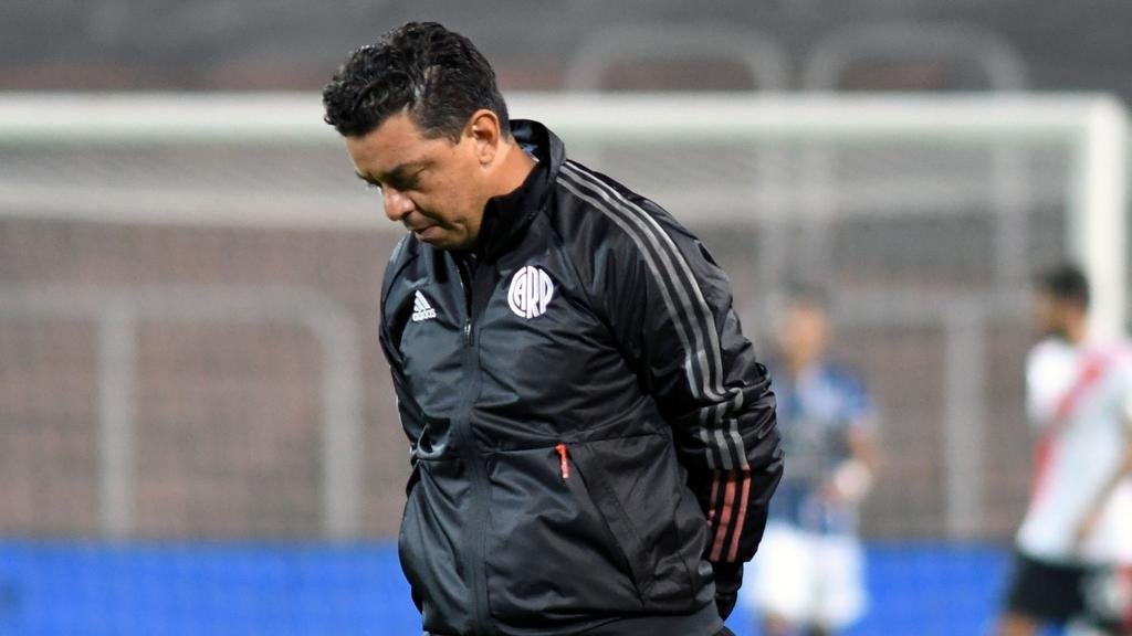 Gallardo, sin Paulo Díaz, aguarda por De la Cruz