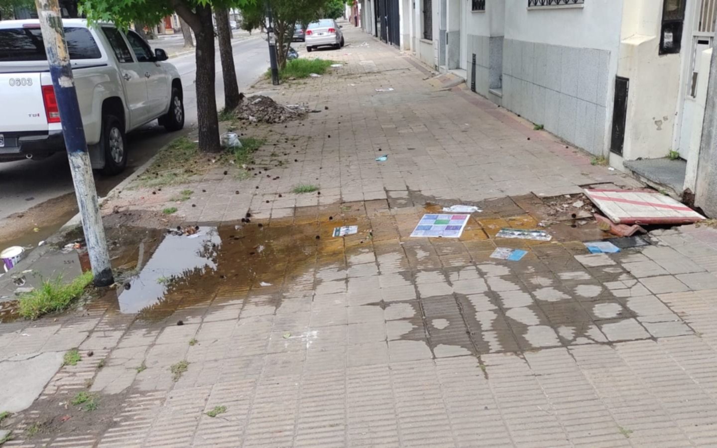 Otra vez la zona de 9 y 38 repleta de agua por una pérdida