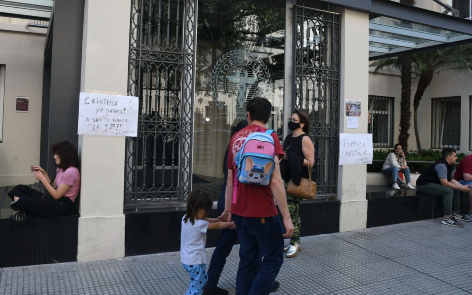 Nuevo parte médico: Cristina Kirchner evoluciona favorablemente y le encontraron un "pólipo uterino benigno"