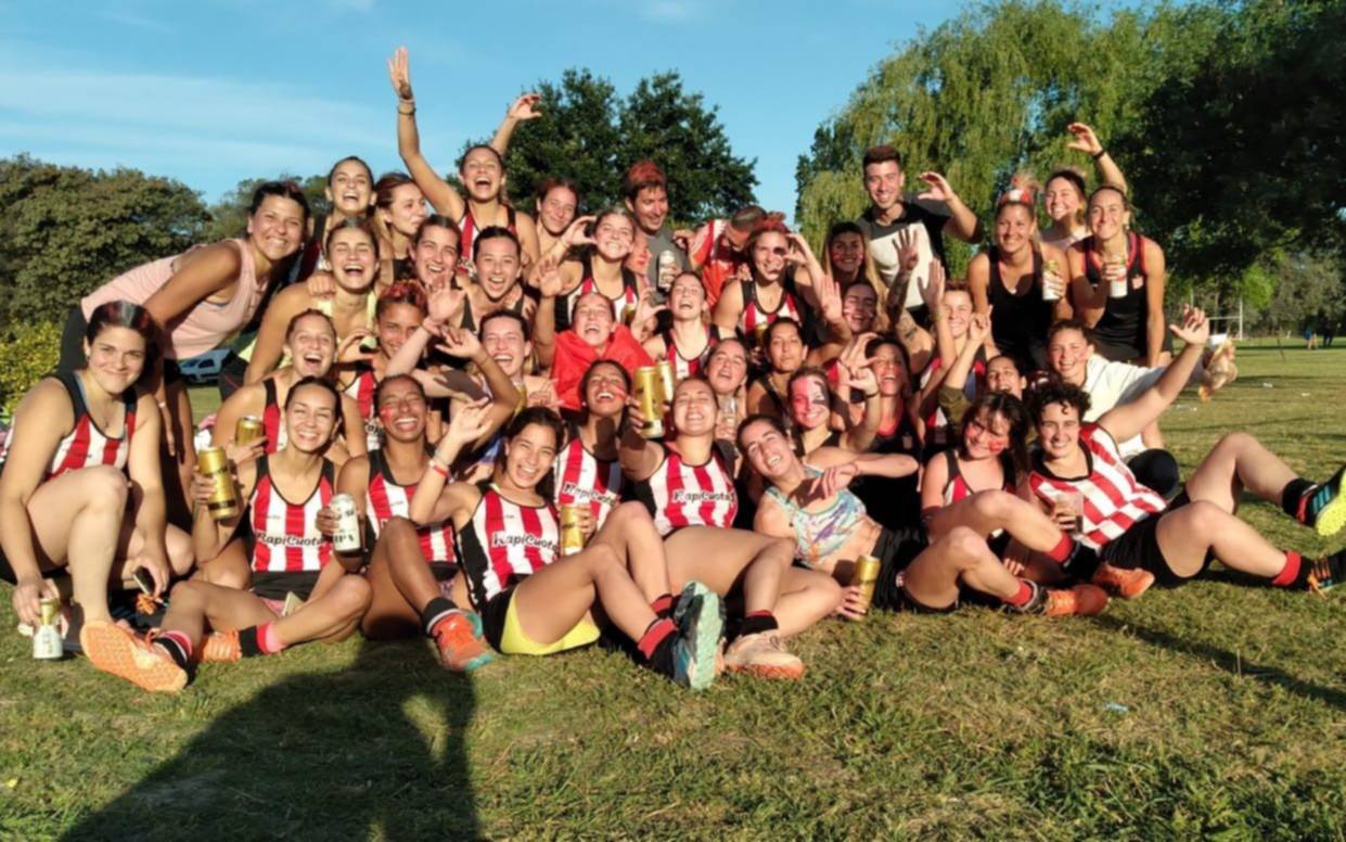 Hockey: Estudiantes ascendió a la Primera C