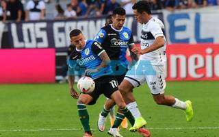 Gimnasia hizo el desgaste pero no pudo con Banfield y perdió 1 a 0