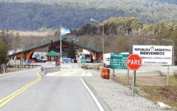 Tres chilenos entraron a Neuquén de forma ilegal y con municiones: terminaron detenidos