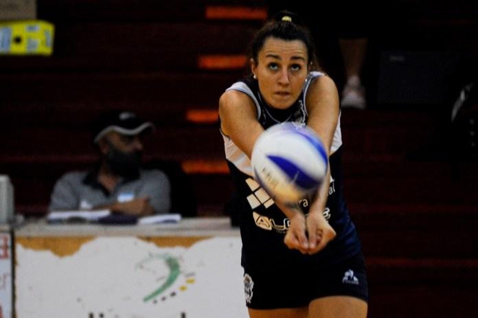 Las Lobas clasificaron a cuartos de final, en vóley