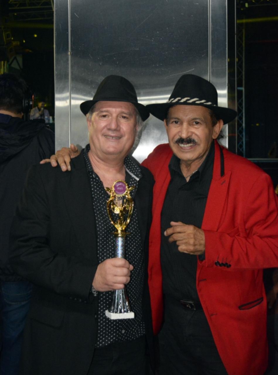 Gustavo Giordano celebra sus 44 años con la música porque “el show debe continuar”