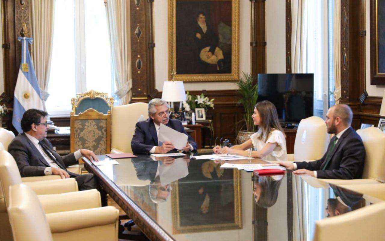 Jubilaciones aumentarán 12,11% en diciembre: cómo quedará la mínima