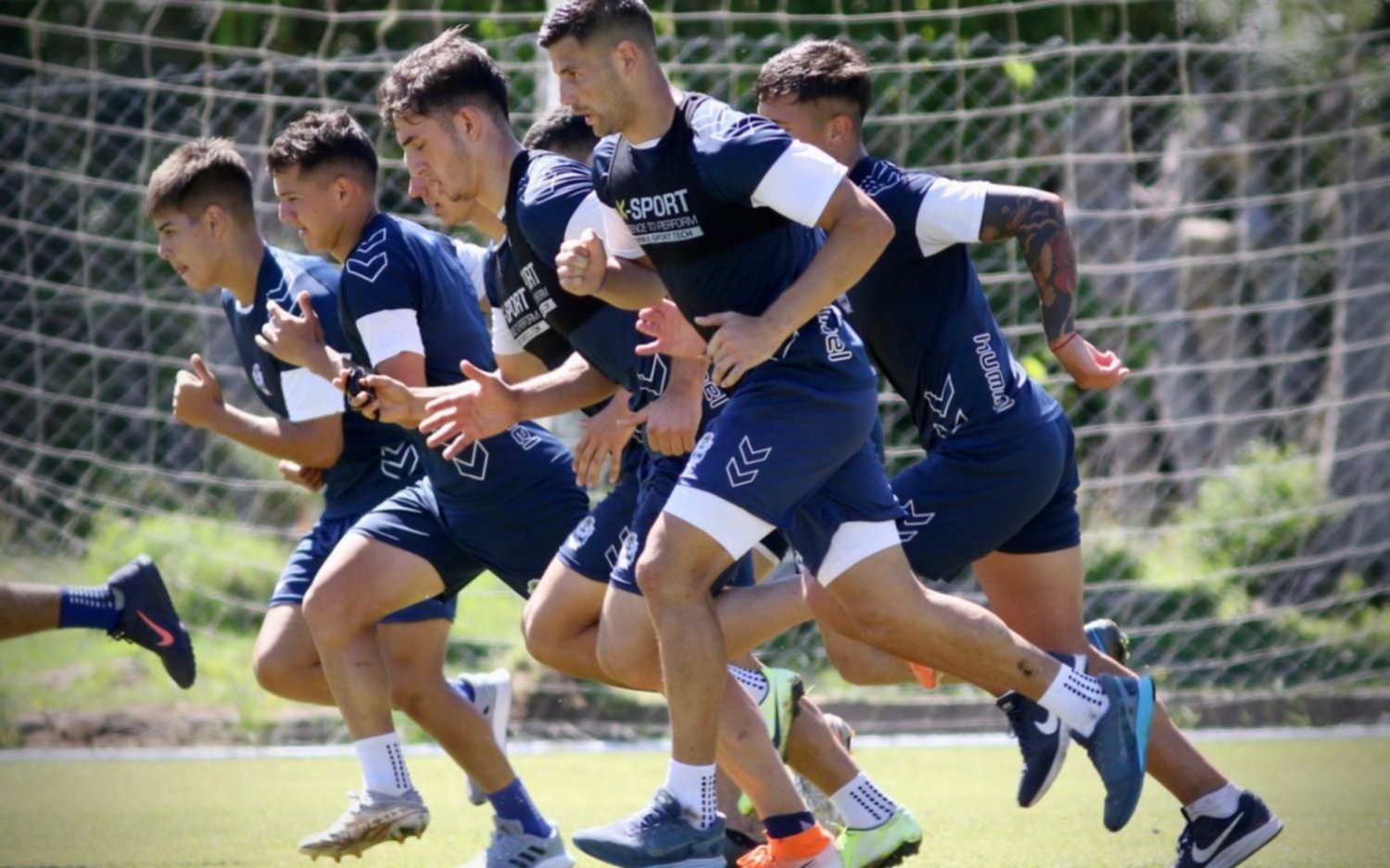 Informe Tripero: con varios jugadores en enfermería, el Lobo trabaja en Estancia Chica