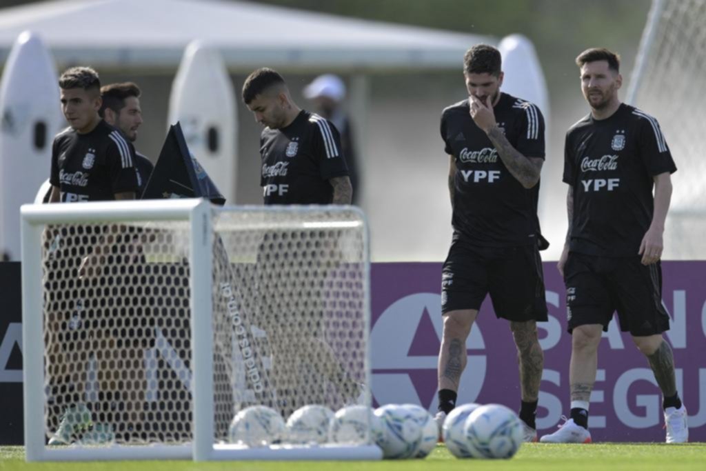 La Selección defiende su invicto en el clásico rioplatense