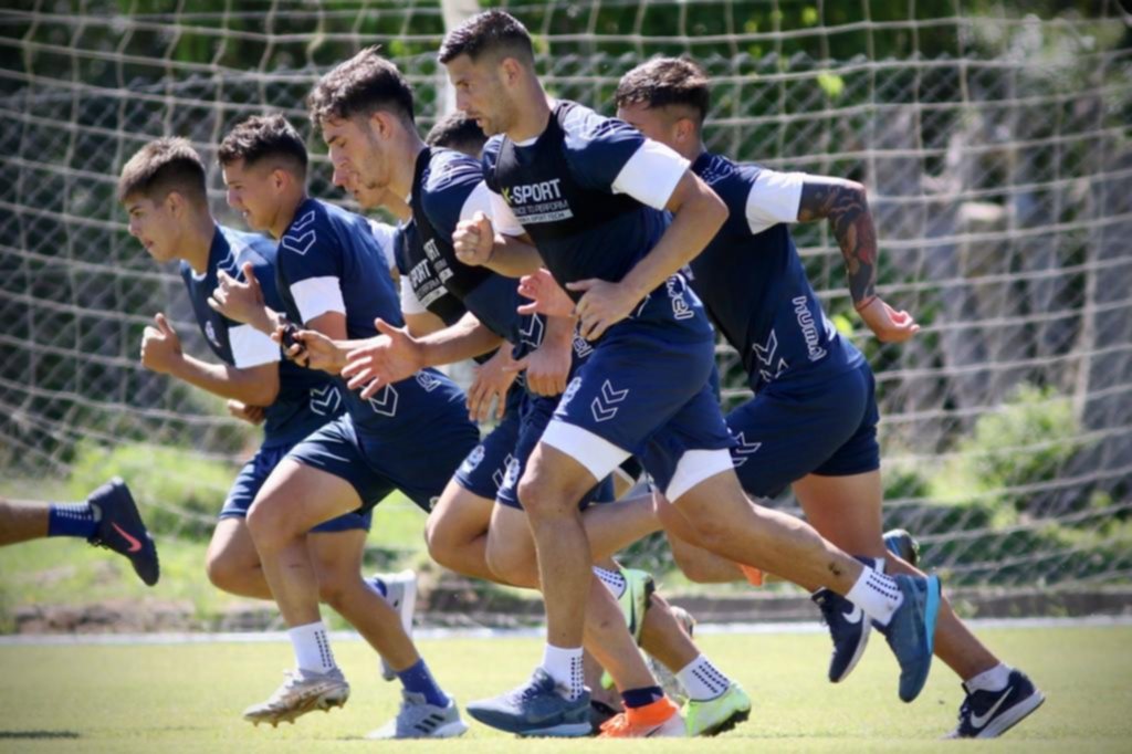 Con Melluso casi afuera, la pulseada es entre Licht y Colazo