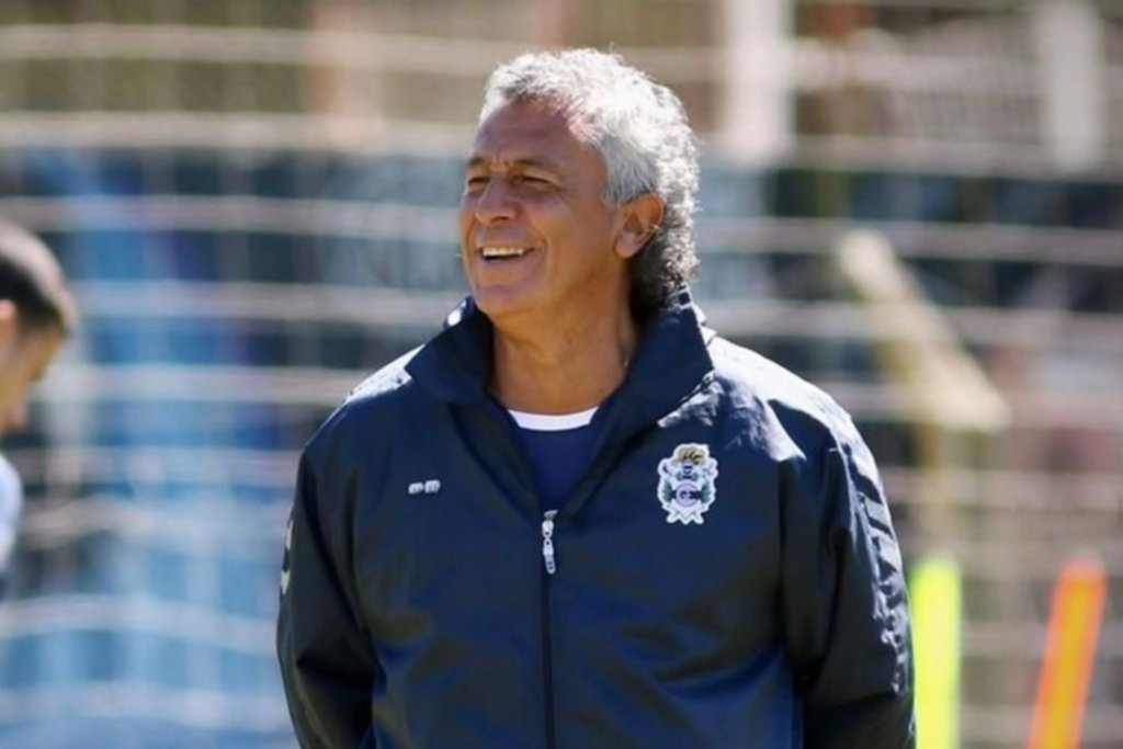 Pipo cerró con fútbol y empieza a sacar conclusiones en el Lobo
