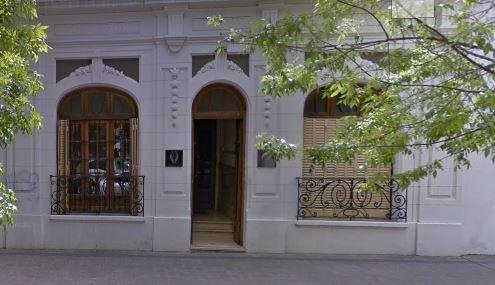 Lo velaban en La Plata, tenía una marca rara y ahora harán una autopsia