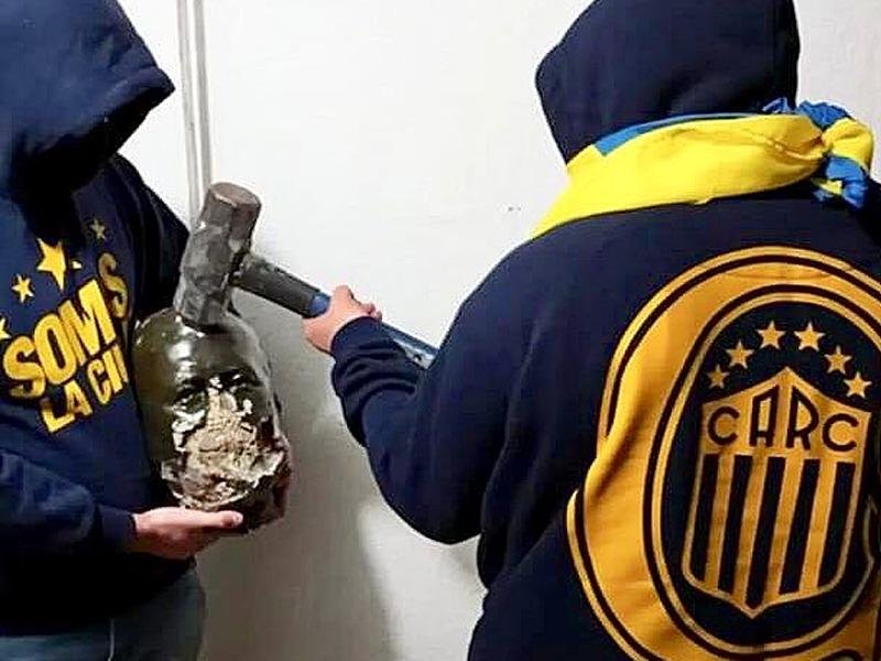 El colmo: decapitaron una estatua del fundador de Newell’s