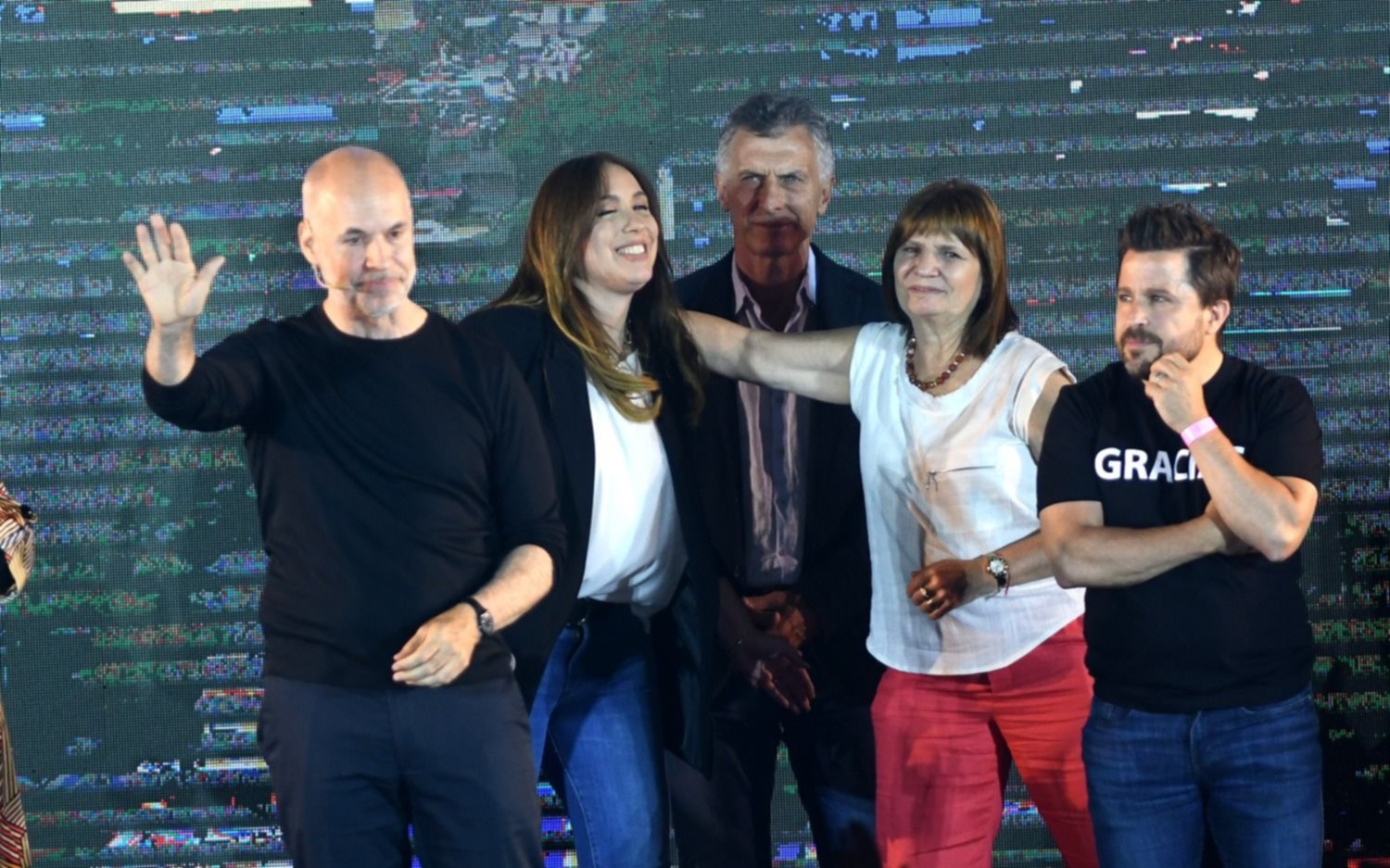 Se reúne la Mesa Nacional de Juntos para analizar la victoria a nivel país