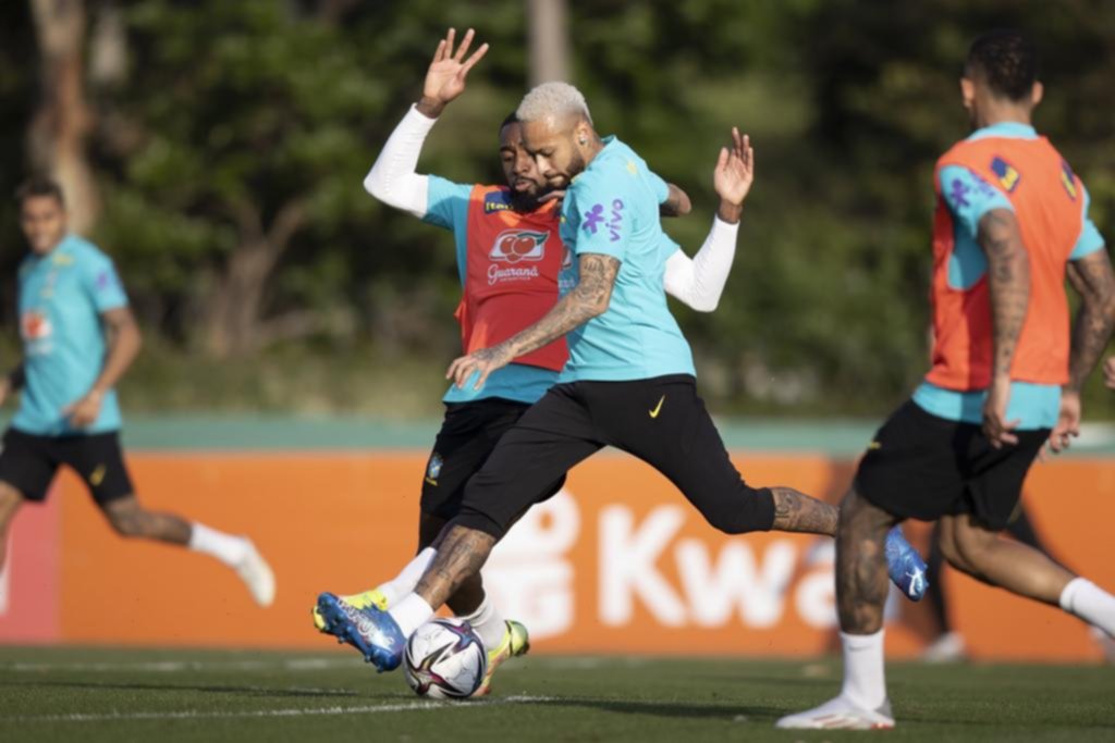 Neymar acusó una lesión y no estará contra Argentina