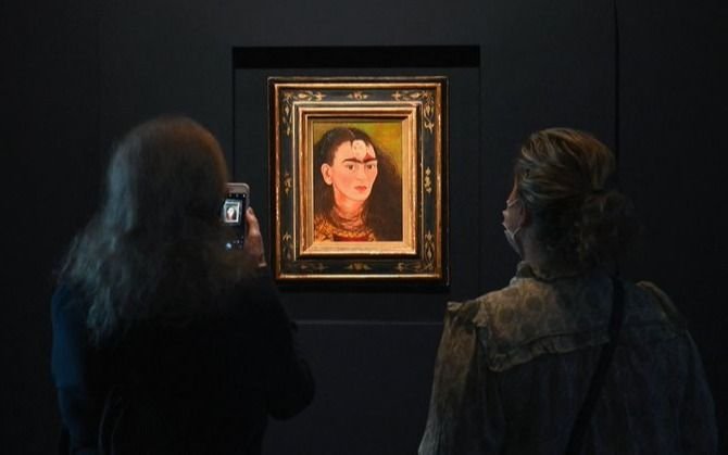 Quién es el empresario argentino que pagó U$S 35 millones por una obra de Frida Kahlo en una subasta