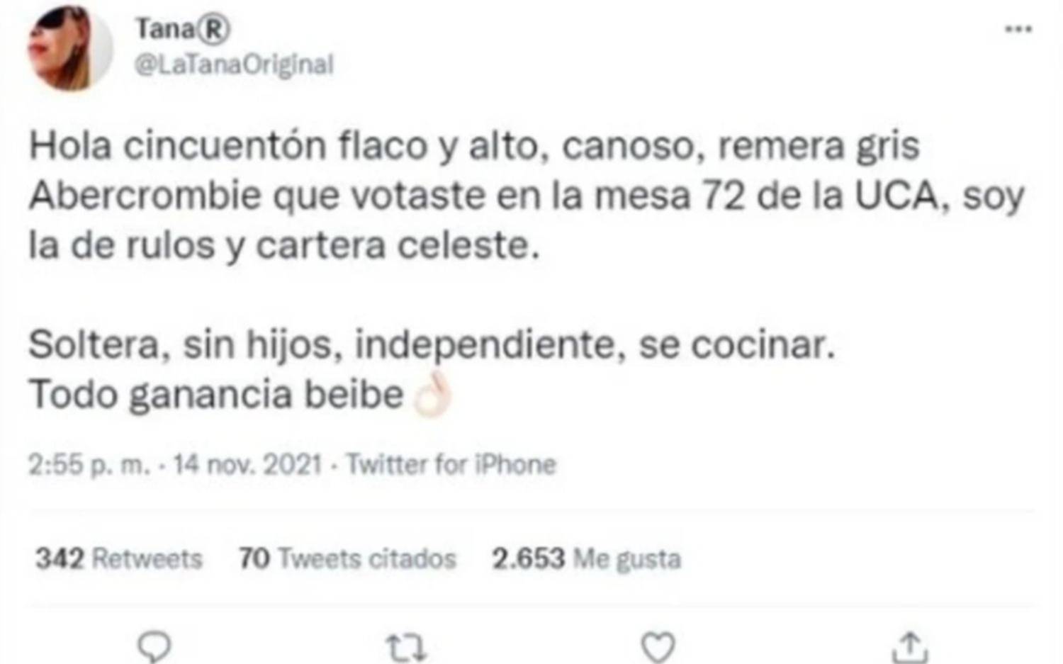 Se enamoró de un "cincuentón, flaco y alto" el día de votación y ahora lo busca en las redes