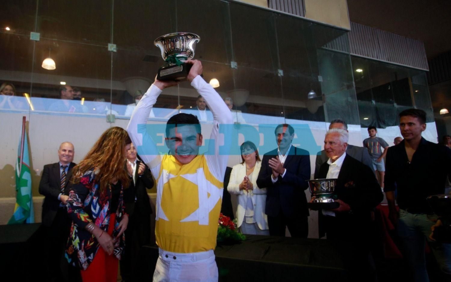 Se corrió el Dardo Rocha y Zurán Zurán se quedó con el Gran Premio