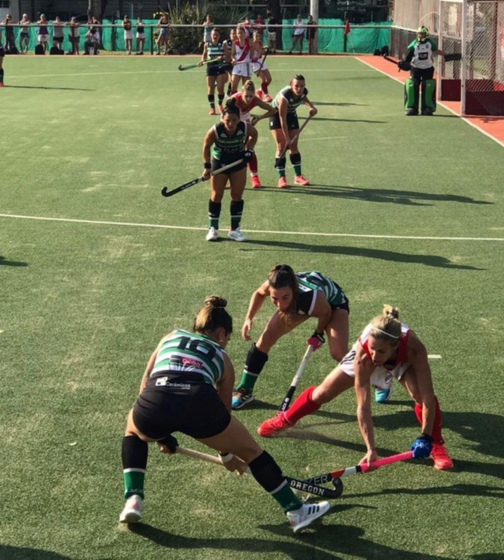 Santa Bárbara cayó frente a River en el partido de ida: 2 a 1