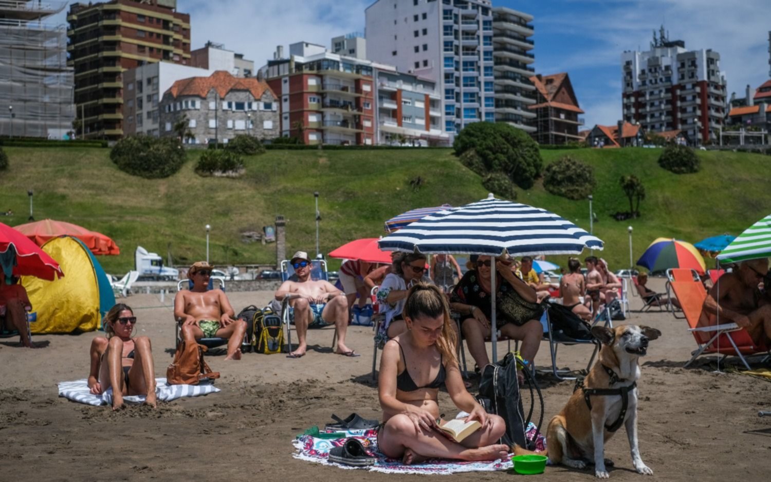 Más de 3 millones y medio de personas se movilizan por el país durante el fin de semana largo