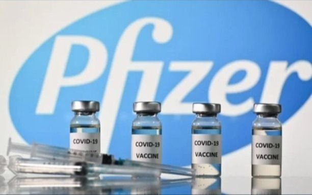 Pfizer confirmó la eficacia y seguridad a largo plazo de su vacuna para adolescentes