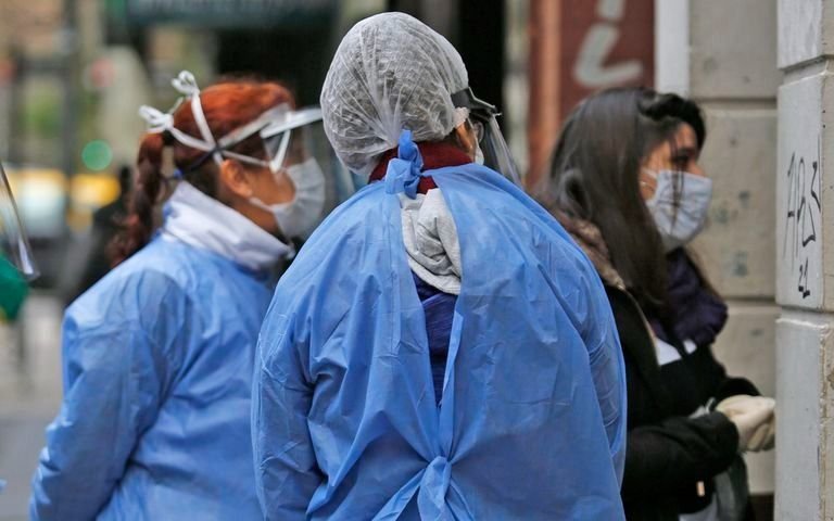 Suben los casos de COVID-19 en Argentina: 43 muertos y 2.234 contagios en las últimas 24 horas
