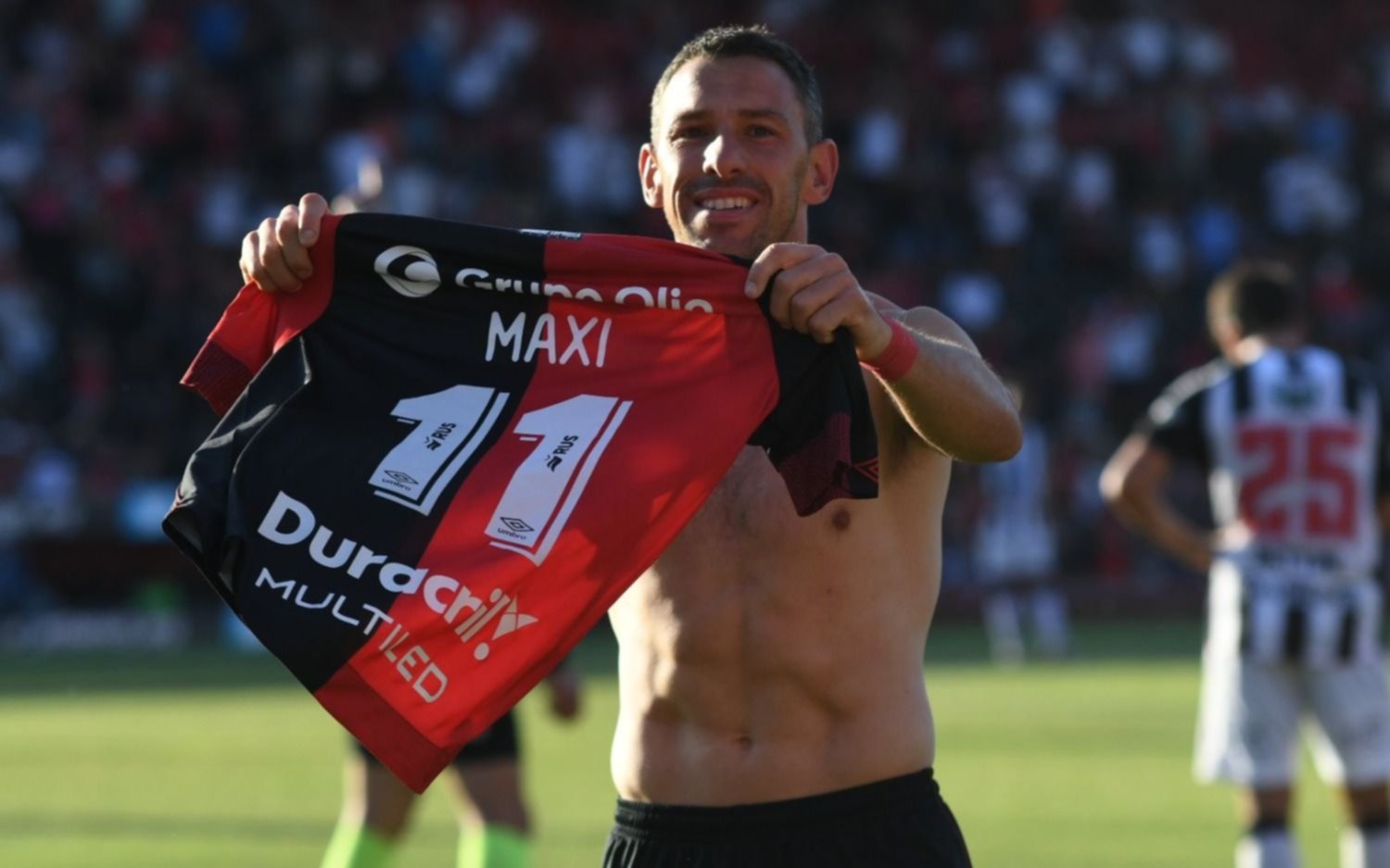 Newell's venció 1 a 0 a Central Córdoba con un golazo de Maxi Rodríguez