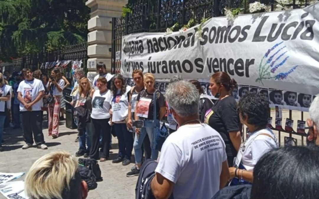 Marchan en La Plata por el Día Internacional de Lucha contra la Violencia hacia las Mujeres