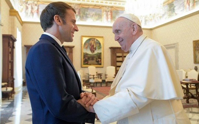 Francisco recibió a Macron, con el cambio climático y la pandemia como ejes del encuentro