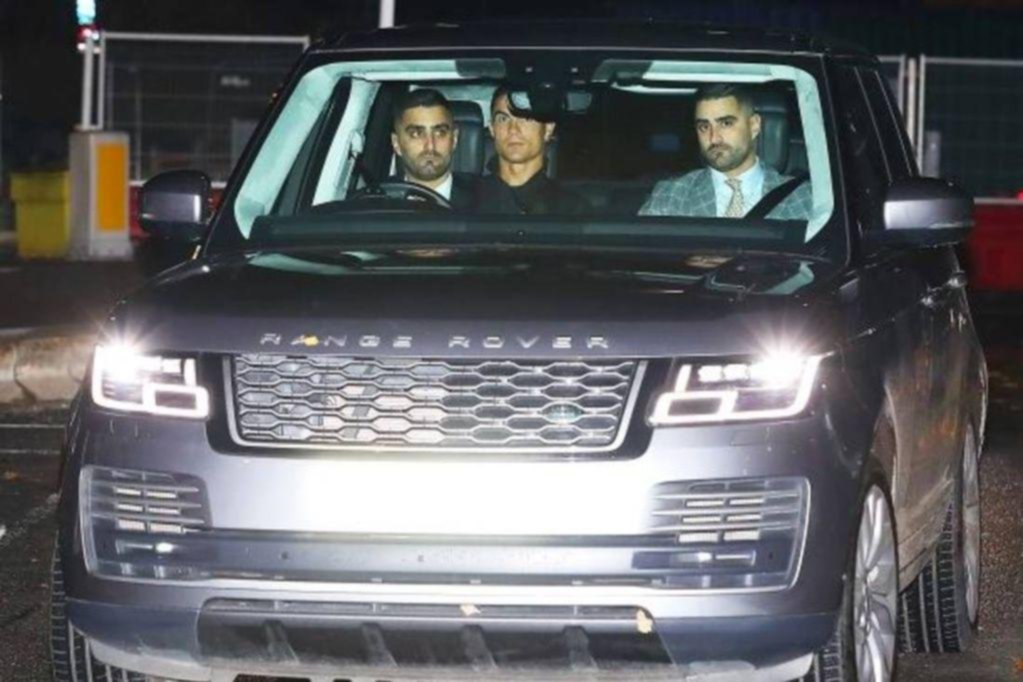 CR7 contrató a dos agentes para cuidar a su familia
