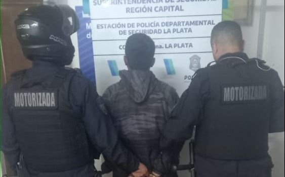El Mondongo: menor circulaba con una moto robada y terminó detenido