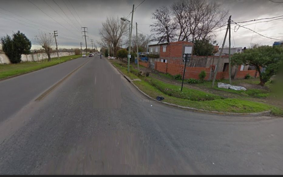 Los Hornos: vecinos desesperados, otra vez tapados por los desechos cloacales