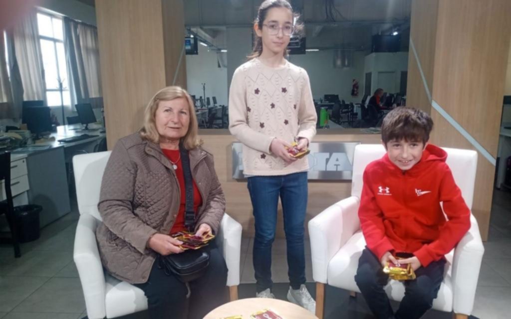 Una familia de Tolosa ganó las 500 “figus” del Mundial