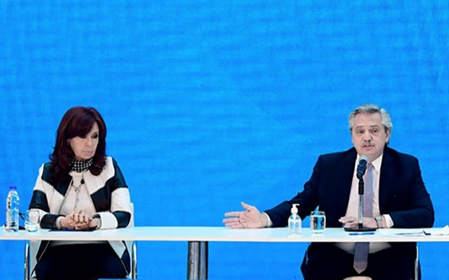La reaparición de Cristina Kirchner en medio de la presión por eliminar las PASO