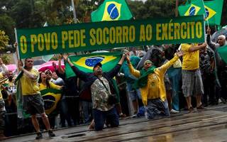 La situación en Brasil: "Las Fuerzas Armadas están claramente alineadas con el poder democrático"