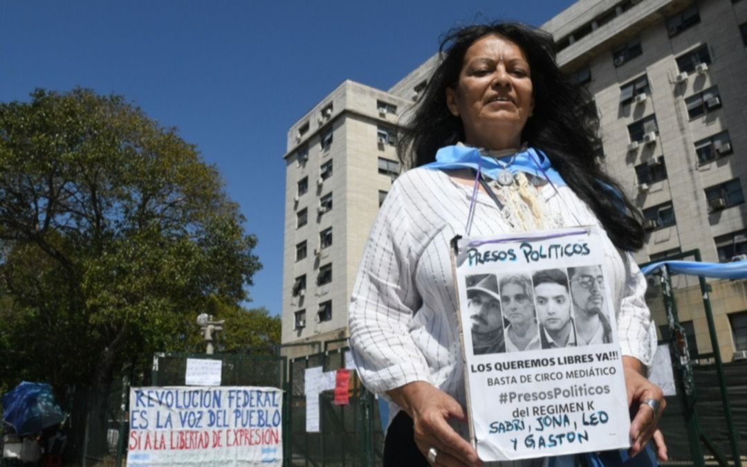Tras las críticas de Alberto Fernández, procesaron a cuatro integrantes de Revolución Federal