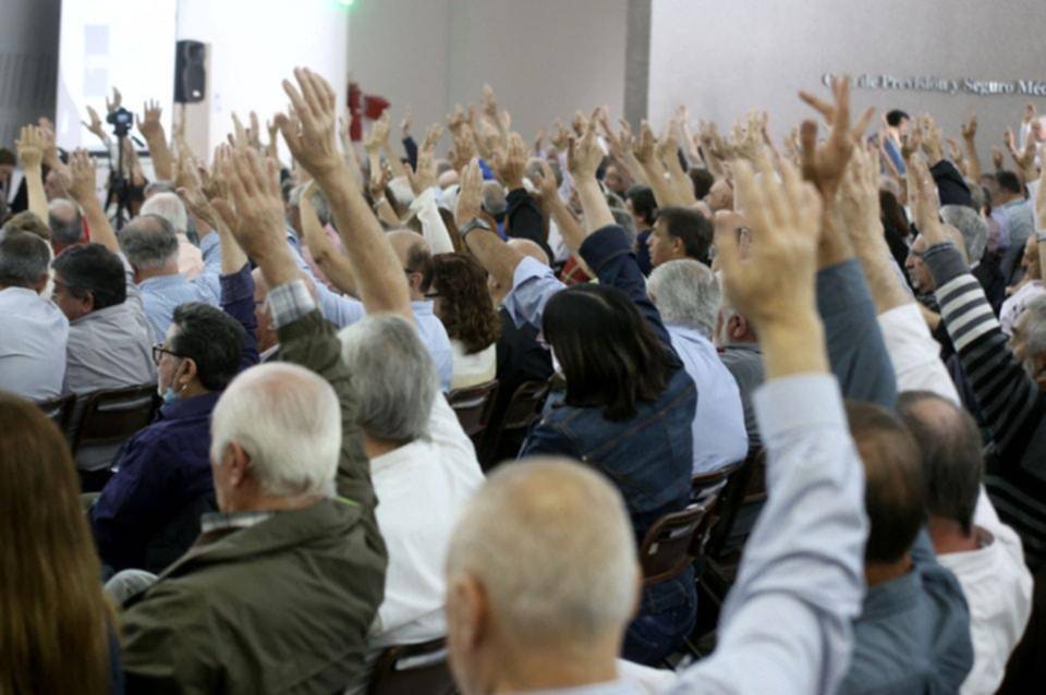 Médicos: nueva fórmula de aportes y jubilaciones