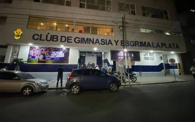 Gimnasia y otro conflicto con los empleados: el gremio pide que no se presenten a trabajar