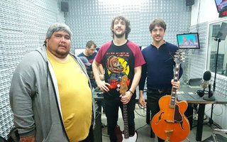 Los "Black Power" llenaron de blues "La Peña de Juan Pablo"