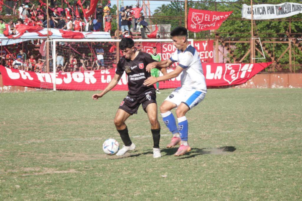 Ajustada victoria de Cambaceres, que se quedó con la primera final