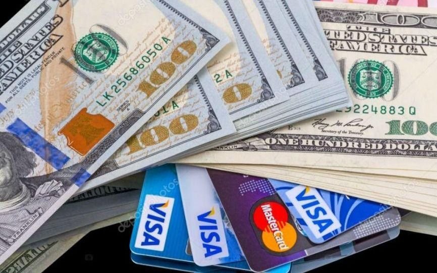 Dólar Qatar: cuánto cayó el uso de las tarjetas de crédito en moneda extranjera