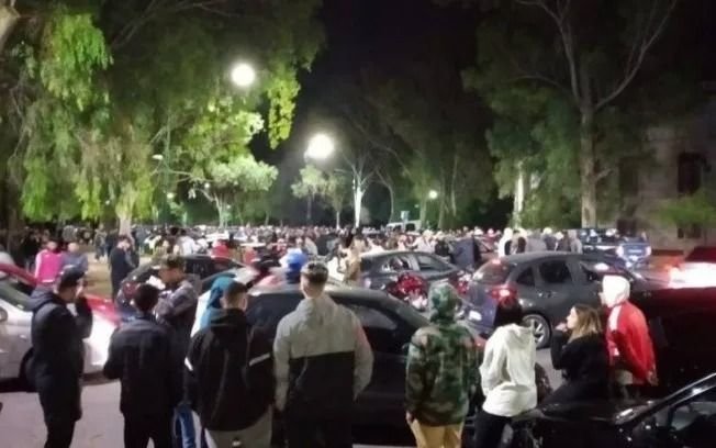 Ruidos molestos y picadas de motos y autos en el Bosque: qué dicen los vecinos de la zona