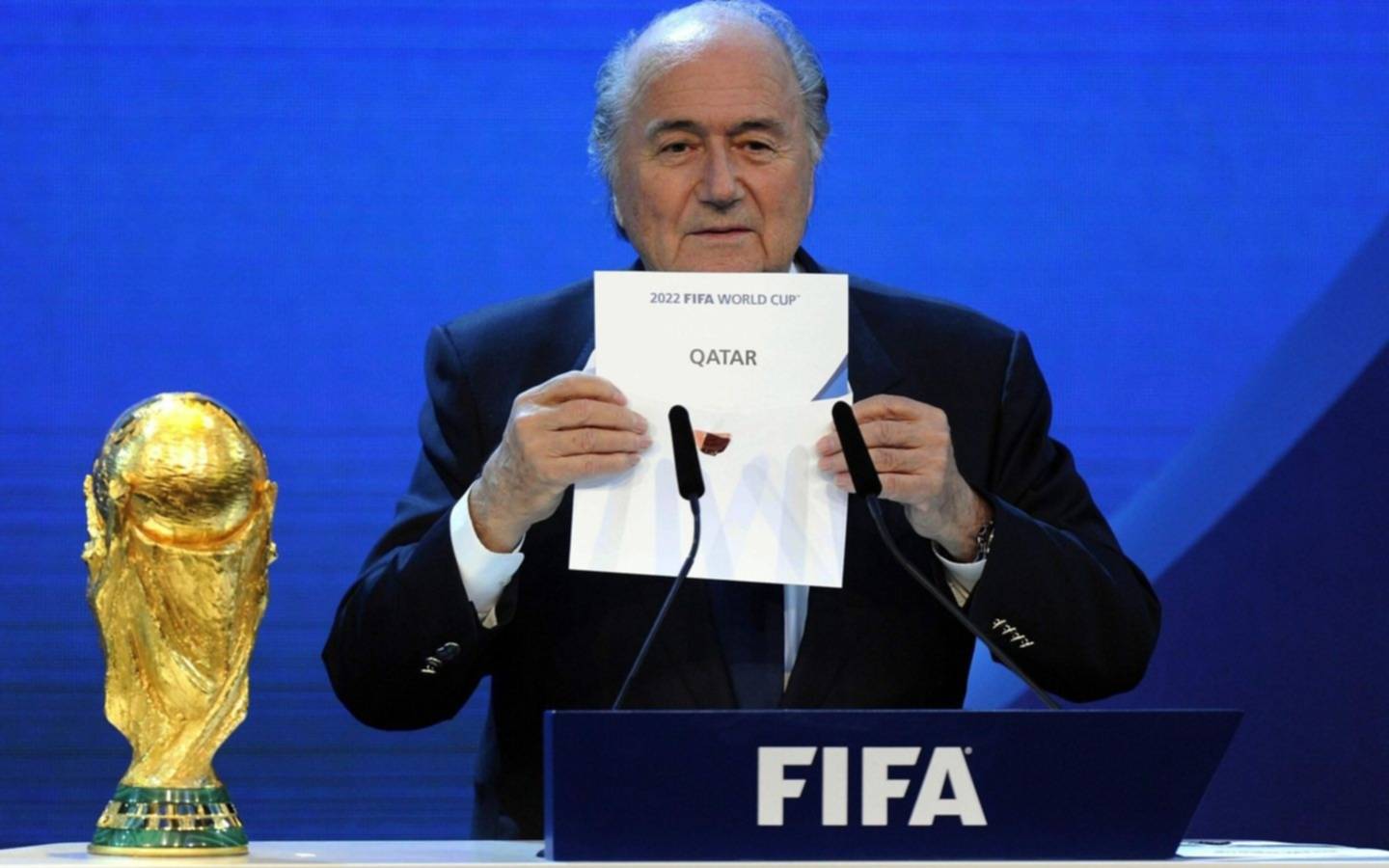 Picante declaración de Blatter sobre el Mundial: "La elección de Qatar  como sede fue un error"