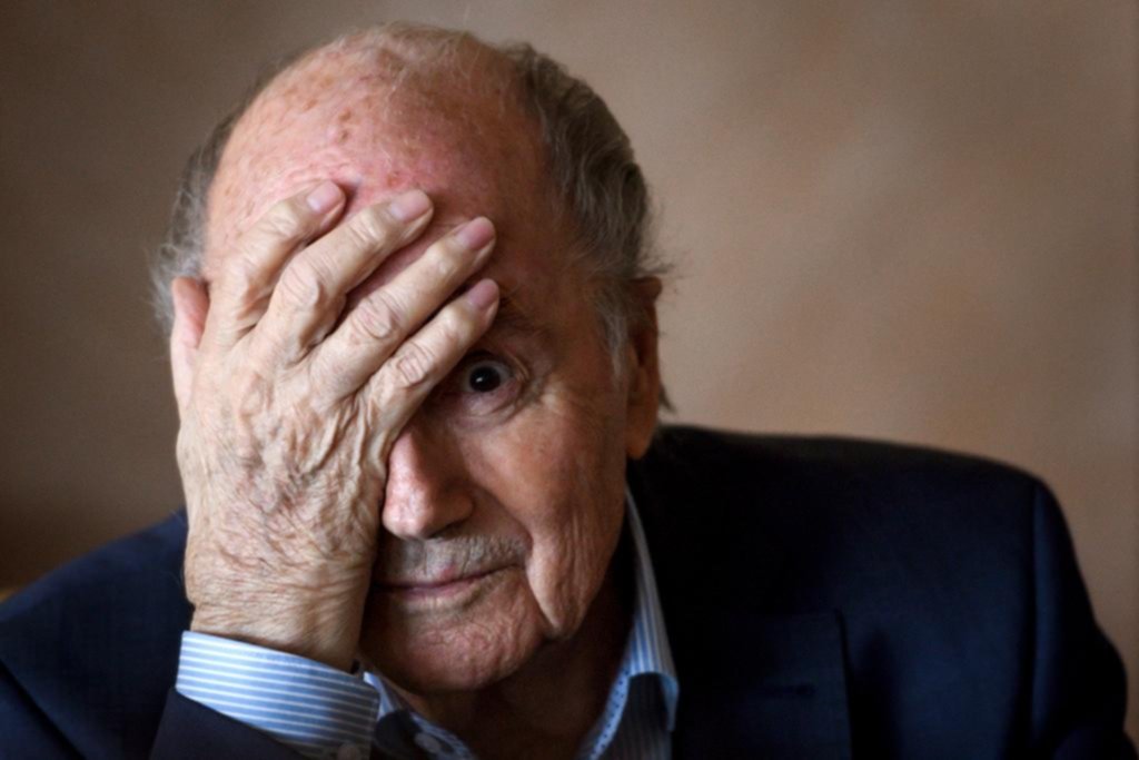 Blatter: “La elección de Qatar como sede fue un error”