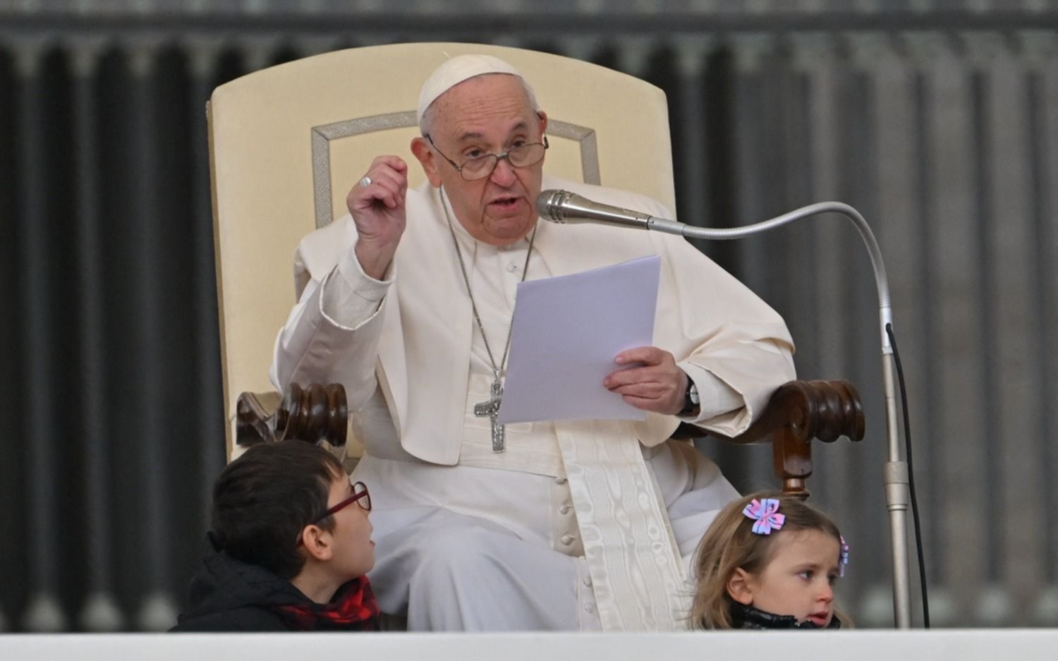 El Papa cuestionó la prisión preventiva y dijo "necesitamos personas apasionadas por la Justicia"