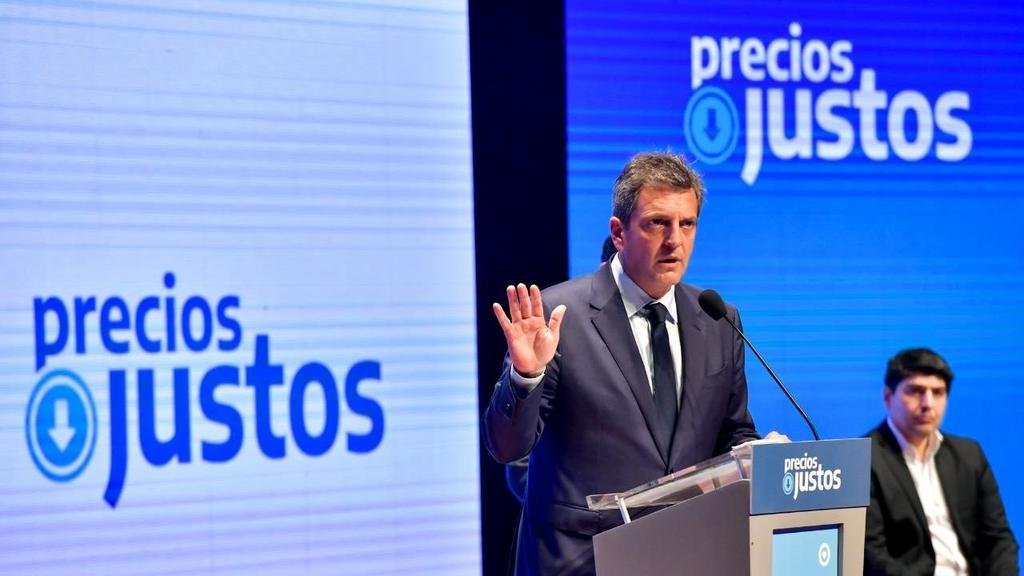 El Gobierno congela el valor de 2.000 productos hasta marzo