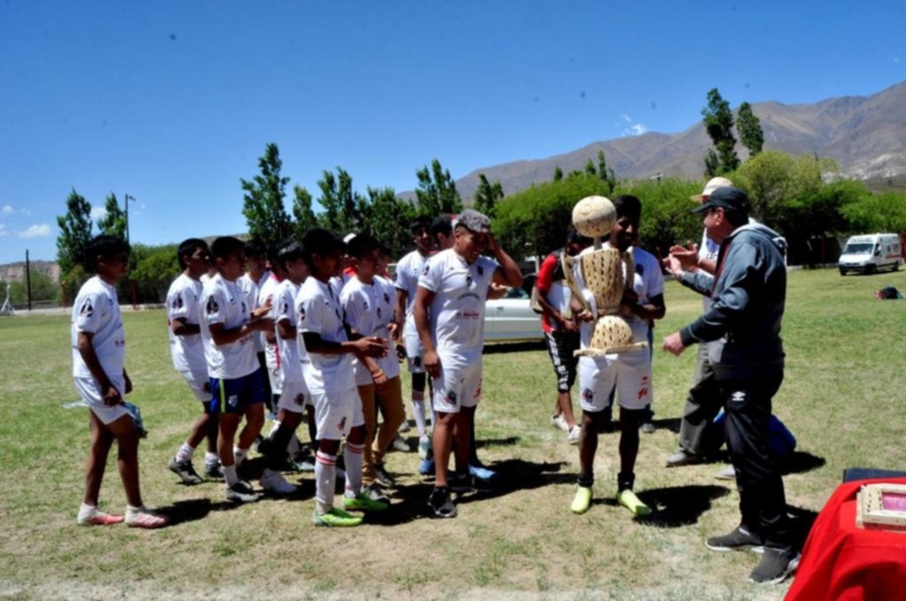Con éxito se realizó el encuentro de Estudiantes de pueblos originarios