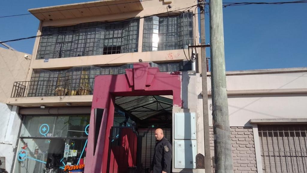 Denuncian robo de energía en San Carlos