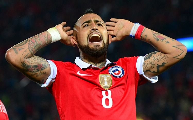 El sorpresivo posteo del chileno Arturo Vidal: "¿Me retiro o no de la selección?"